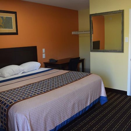 White Oaks Motel Pennsville/Carneys Point מראה חיצוני תמונה