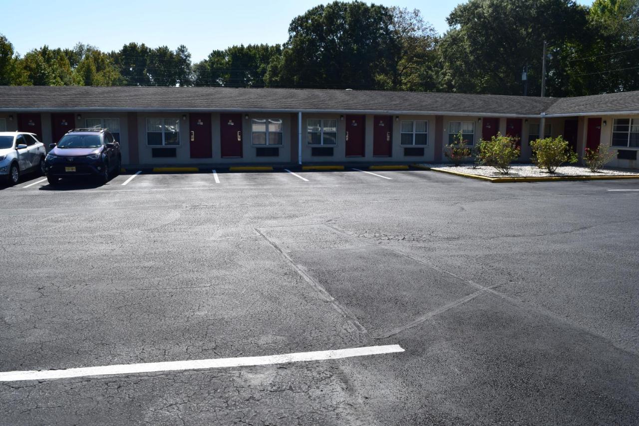 White Oaks Motel Pennsville/Carneys Point מראה חיצוני תמונה