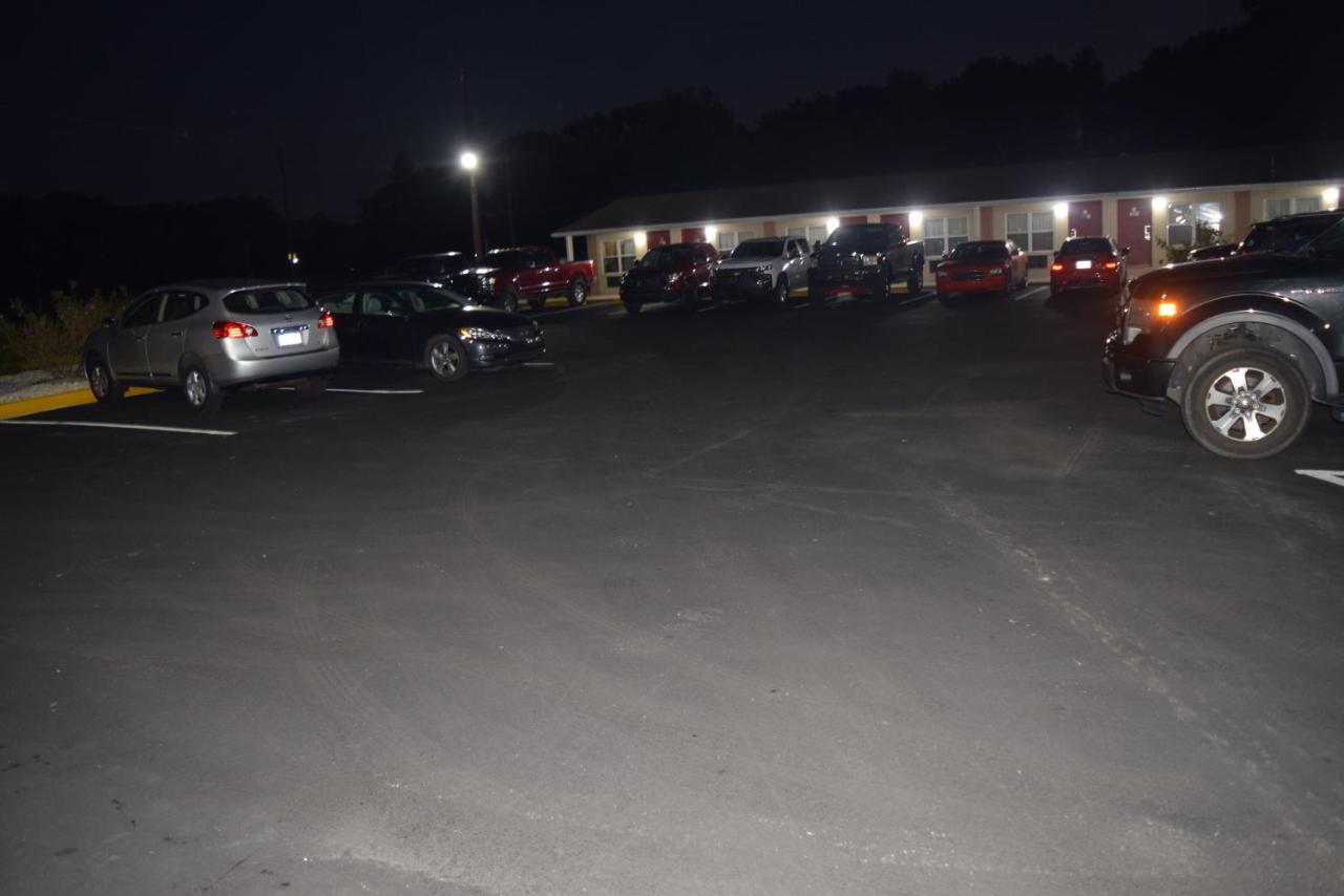 White Oaks Motel Pennsville/Carneys Point מראה חיצוני תמונה