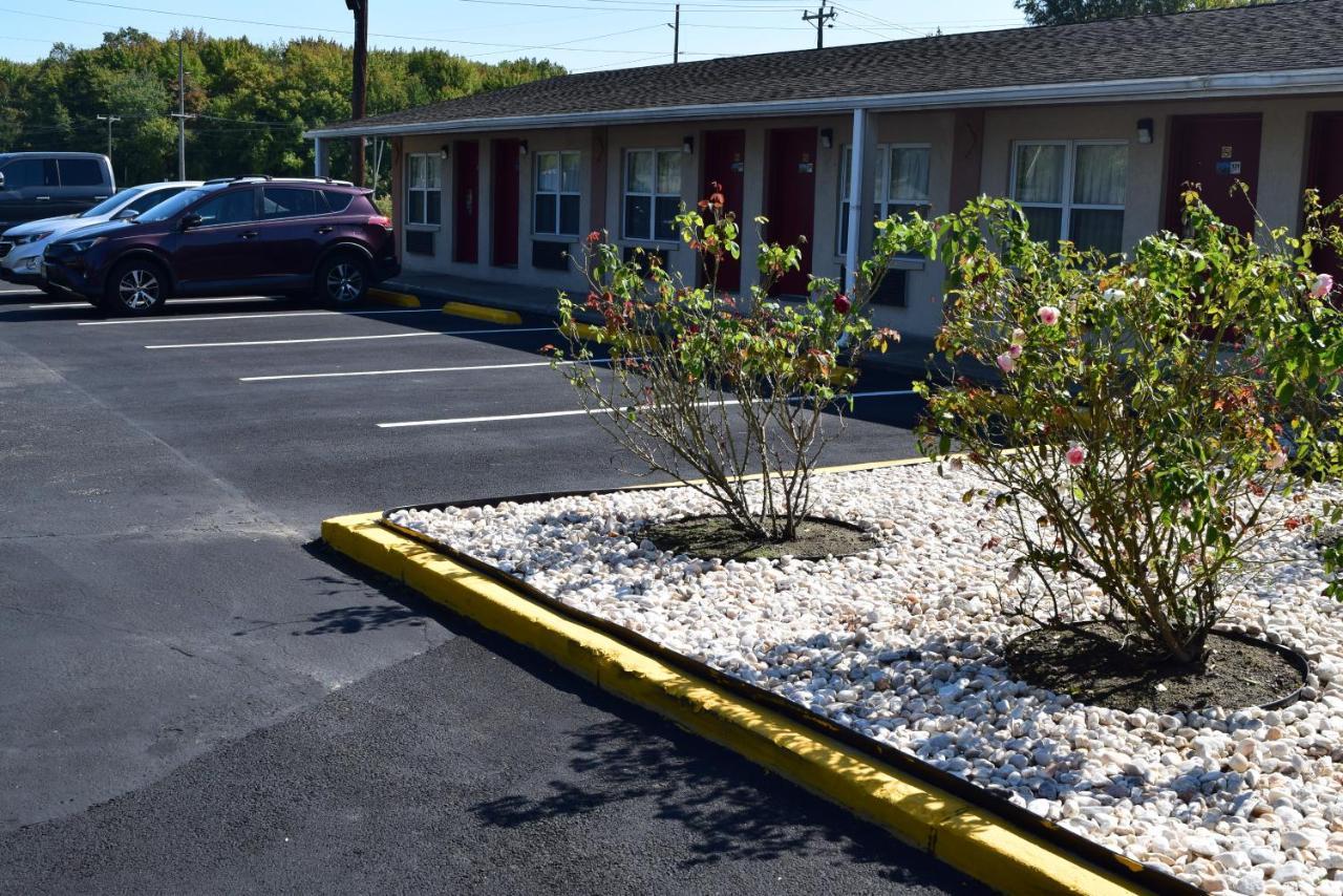 White Oaks Motel Pennsville/Carneys Point מראה חיצוני תמונה